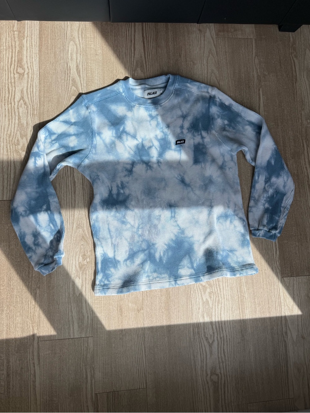 PALACE Blue & White Tie-Dye Waffle Long Sleeve Crew